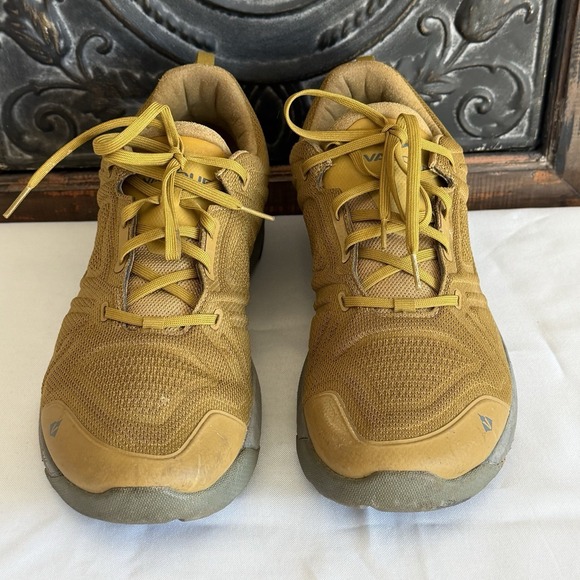 lt tobacco Vasque Satoru Trail Low Hiking Shoe Clean Guy LAUNDRY DETERGENT -